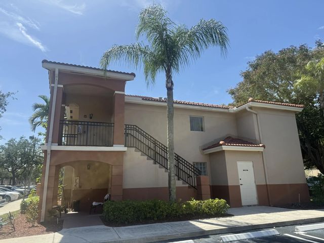 3 of 25 - 3505 Briar Bay Boulevard #apt 206, West Palm Beach, FL