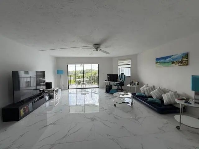 5 of 46 - 16141 W Blatt Boulevard #413, Weston, FL