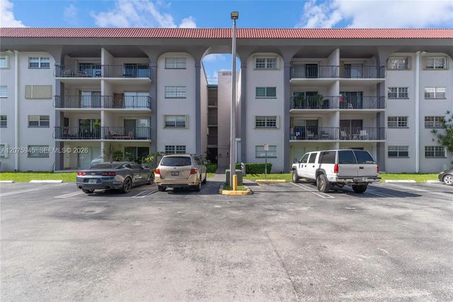 8101 Sw 72nd Avenue #123w, Miami