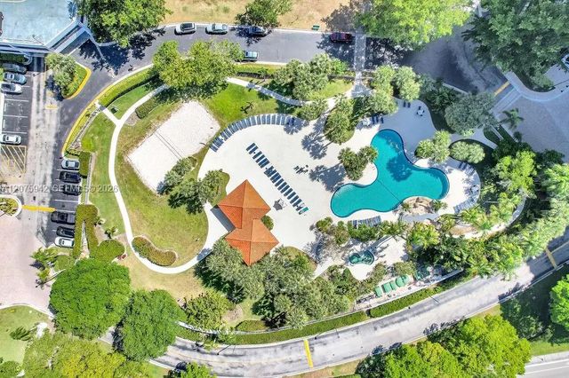 4 of 34 - 3300 Ne 191st Street #lp03, Aventura, FL