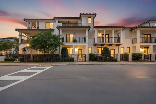 2 of 75 - 4256 Nw 83rd Avenue, Doral, FL