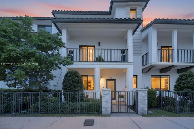 4 of 75 - 4256 Nw 83rd Avenue, Doral, FL