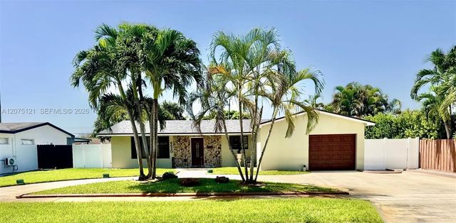 5 of 44 - 6620 Sw 6th Street, Pembroke Pines, FL