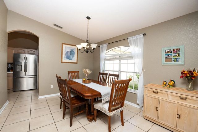 3 of 36 - 1042 Sw Dartmouth Avenue, Port St. Lucie, FL