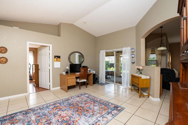 4 of 36 - 1042 Sw Dartmouth Avenue, Port St. Lucie, FL