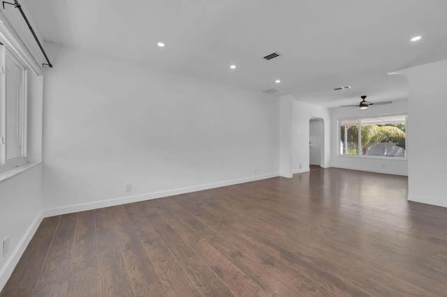 5 of 34 - 2517 Rodman Street, Hollywood, FL