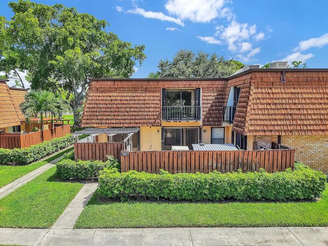 1821 18th Lane, Greenacres