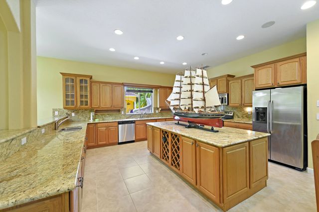 4 of 48 - 8053 S Indian River Drive, Fort Pierce, FL
