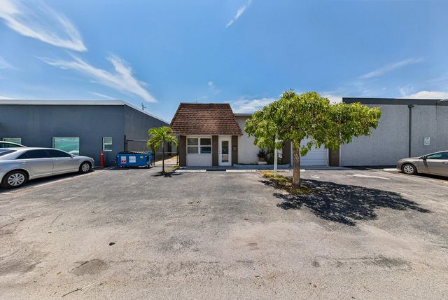 2 of 45 - 30 Sw 5th Court, Pompano Beach, FL