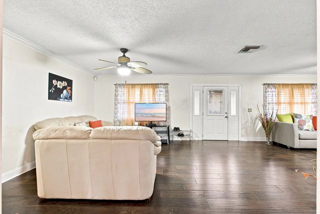 2 of 35 - 2730 Fairway Drive, Fort Pierce, FL