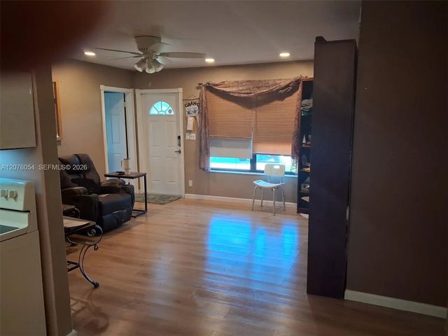 2 of 27 - 6359 Sw 2nd Street, Margate, FL
