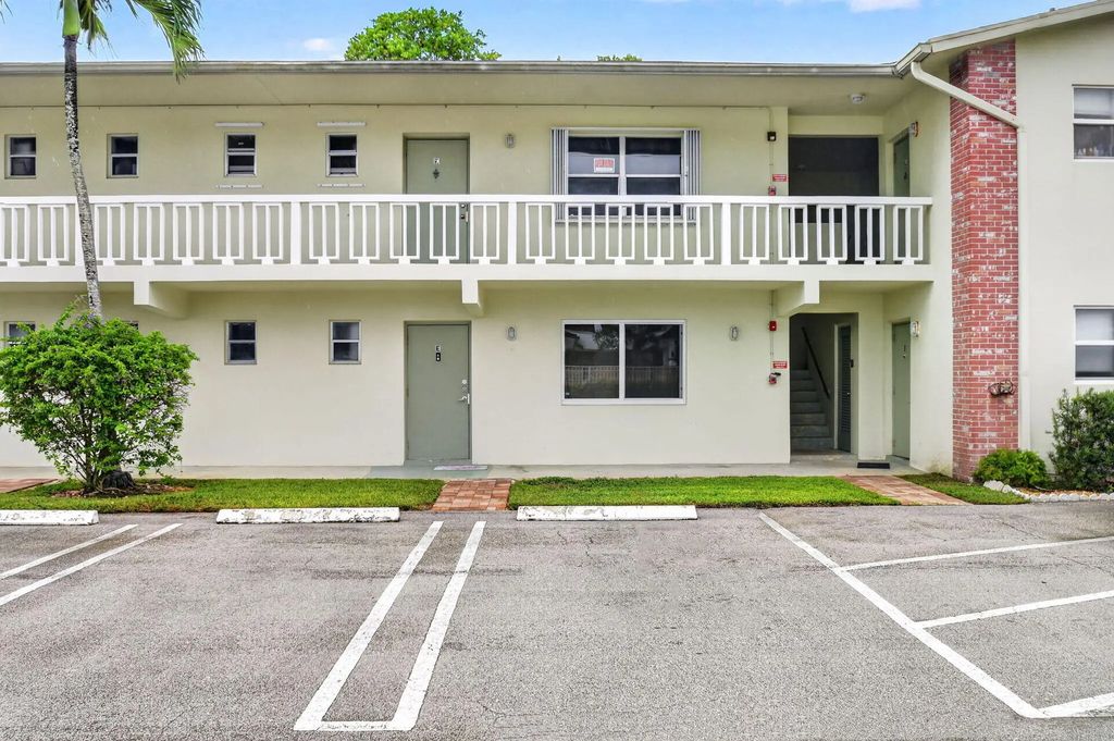 658 Ne 6th Court E #e, Boynton Beach