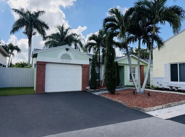 924 Cumberland Terrace, Davie