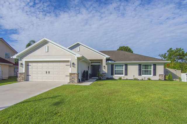 2 of 37 - 1489 Bevan Drive, Sebastian, FL