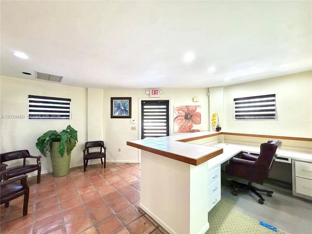 4 of 63 - 501 Sw 37th Avenue, Miami, FL