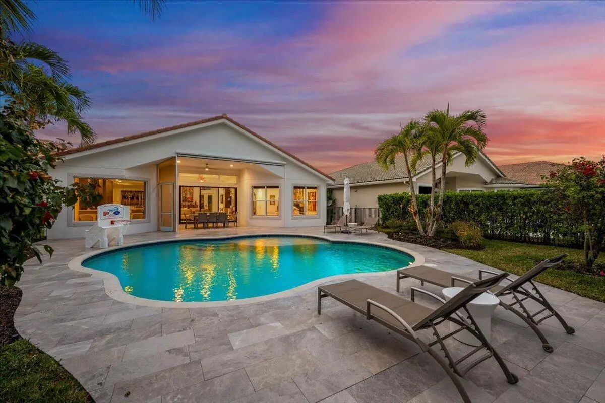 MLS B26067740 JUPITER COUNTRY CLUB home for sale in Jupiter