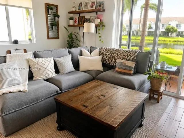 5 of 30 - 1194 Paisley Court, Lake Worth, FL