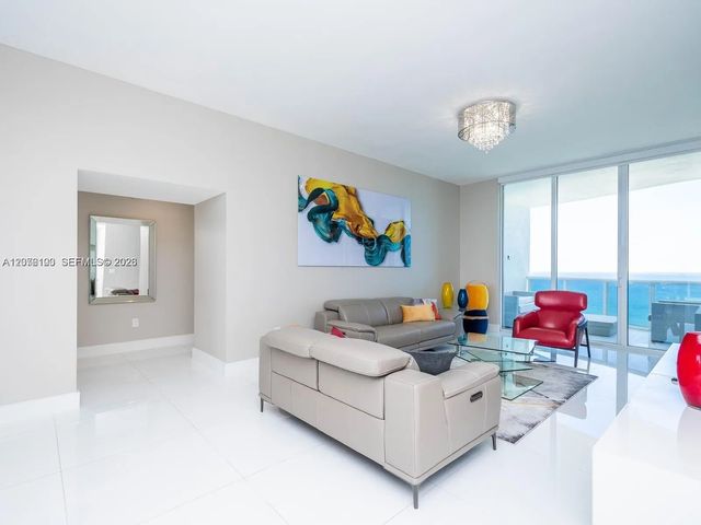 5 of 40 - 15901 Collins Avenue #2504, Sunny Isles Beach, FL