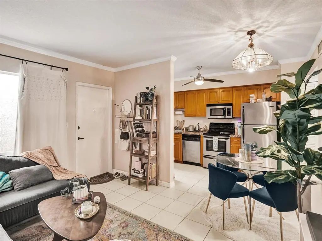 2190 Se 5th Street #4-a, Pompano Beach