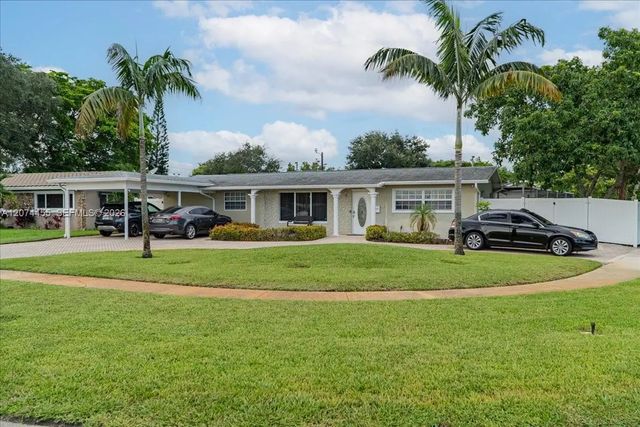 2 of 35 - 5561 Sw 13th Street, Plantation, FL