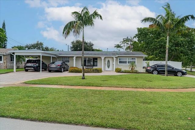 3 of 35 - 5561 Sw 13th Street, Plantation, FL