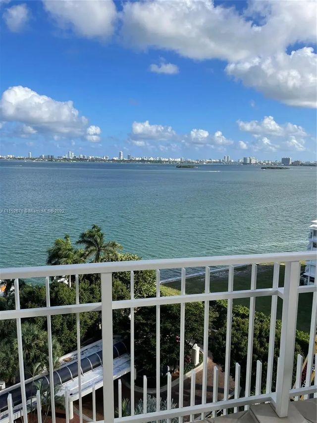 3 of 9 - 4000 Towerside Terrace #1104, Miami, FL