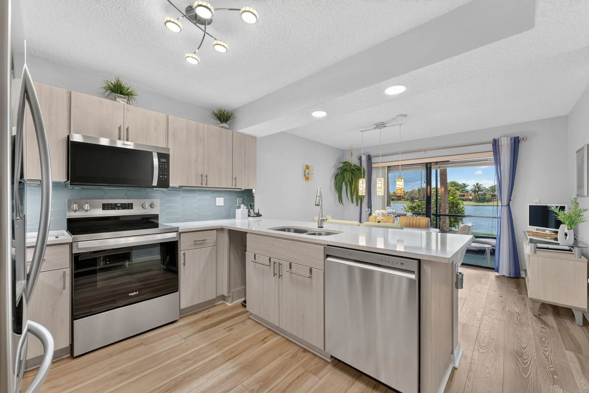 1648 Coral Avenue, North Lauderdale