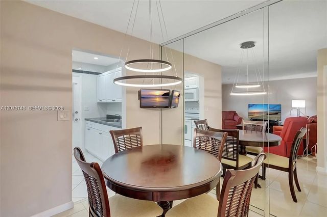 17001 Ne 13th Avenue #306, Miami