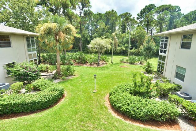 3 of 50 - 10 Lake Vista Trail #203, Port St. Lucie, FL
