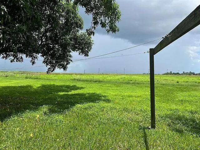 3 of 3 - 418 S Cocoanut Road, Pahokee, FL