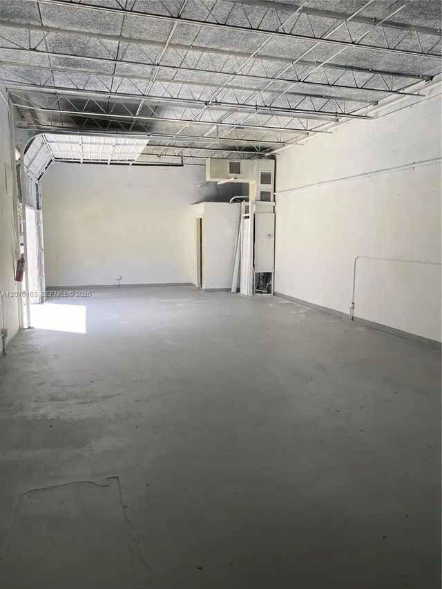 3 of 12 - 2660 Nw 4th Street, Fort Lauderdale, FL