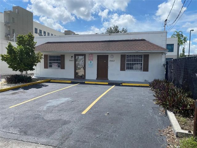 4 of 12 - 2660 Nw 4th Street, Fort Lauderdale, FL