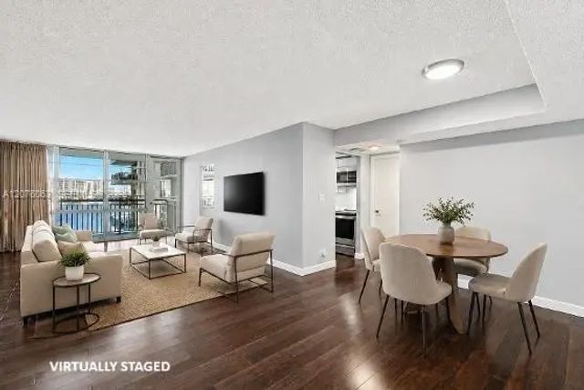 3 of 41 - 301 174th Street #901, Sunny Isles Beach, FL