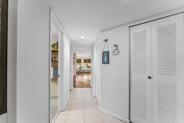 4 of 34 - 5040 Rose Hill Drive #206, Boynton Beach, FL