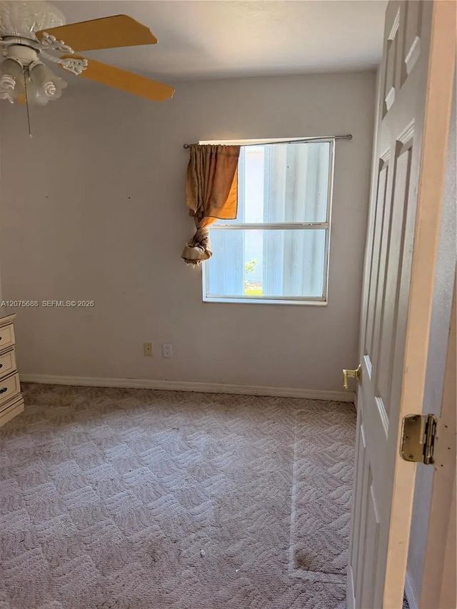 4 of 6 - 921 Redwood Street, Daytona Beach, FL