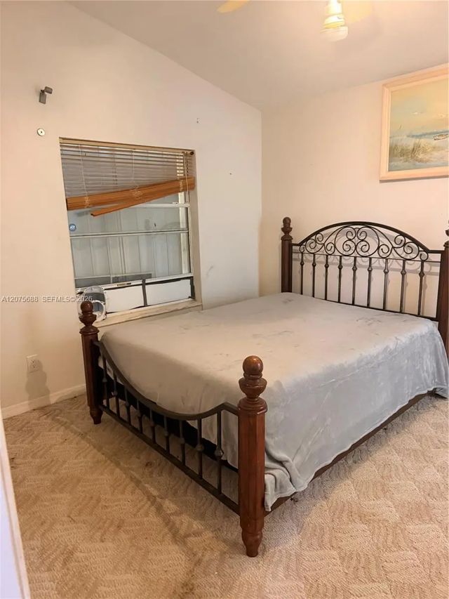 5 of 6 - 921 Redwood Street, Daytona Beach, FL