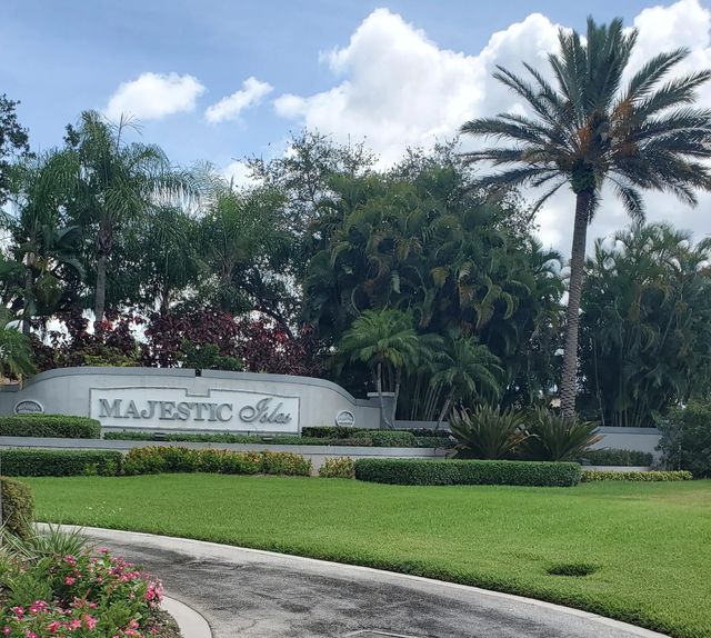 10724 Royal Caribbean Circle, Boynton Beach