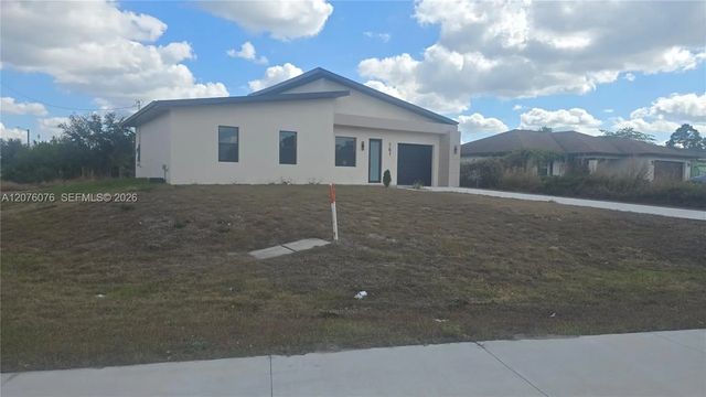 5 of 28 - 761 Bell Boulevard S, Lehigh Acres, FL