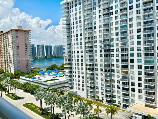 5 of 40 - 230 174th Street #1110, Sunny Isles Beach, FL