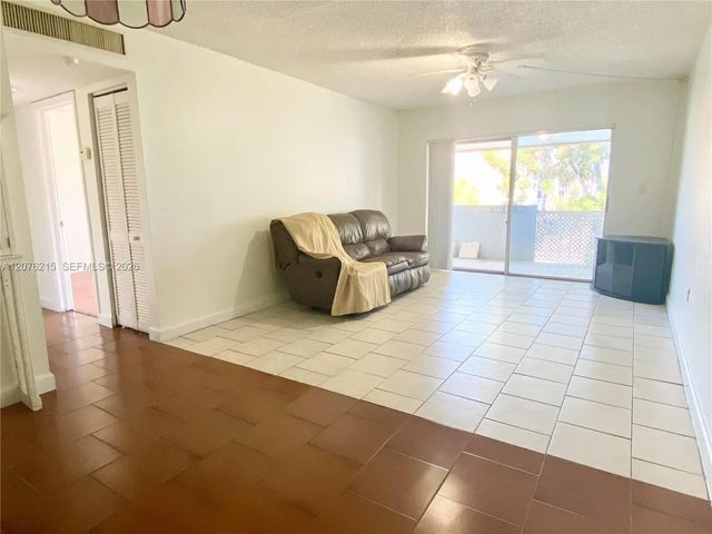 3 of 27 - 6095 W 18th Avenue #s314, Hialeah, FL