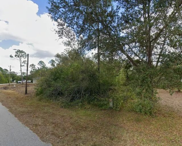 3 of 4 - 28201 N Twin Lakes Drive, , FL