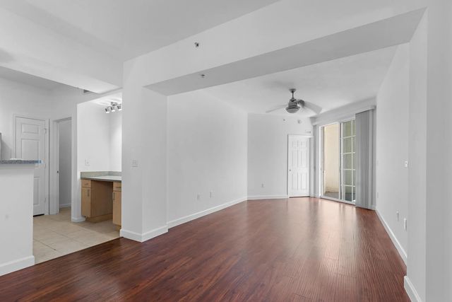5 of 33 - 533 Ne 3rd Avenue #425, Fort Lauderdale, FL