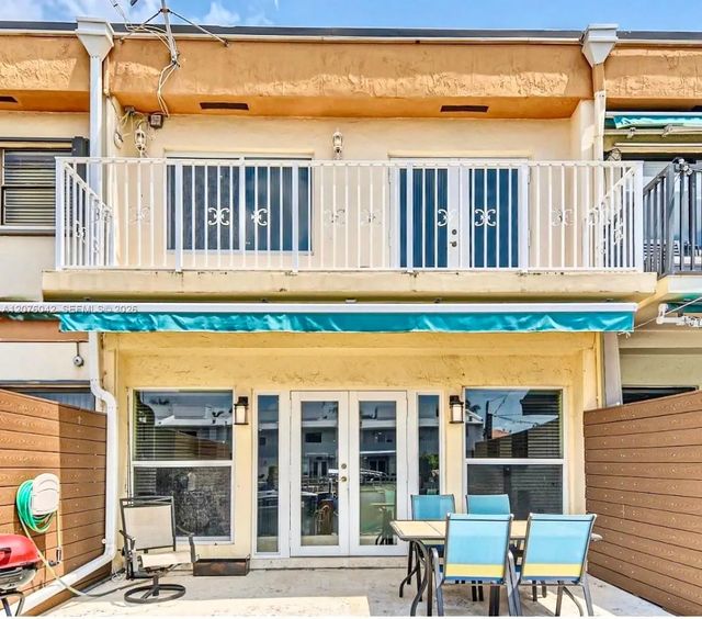 2 of 26 - 3864 Ne 167th Street #5, North Miami Beach, FL