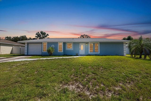 1337 Se Roanoke Street, Port St. Lucie