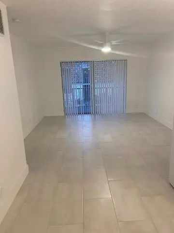3123 Oakland Shores Drive #d207, Oakland Park