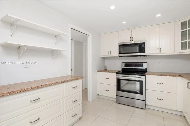 4 of 55 - 210 Sea View Drive #207, Key Biscayne, FL