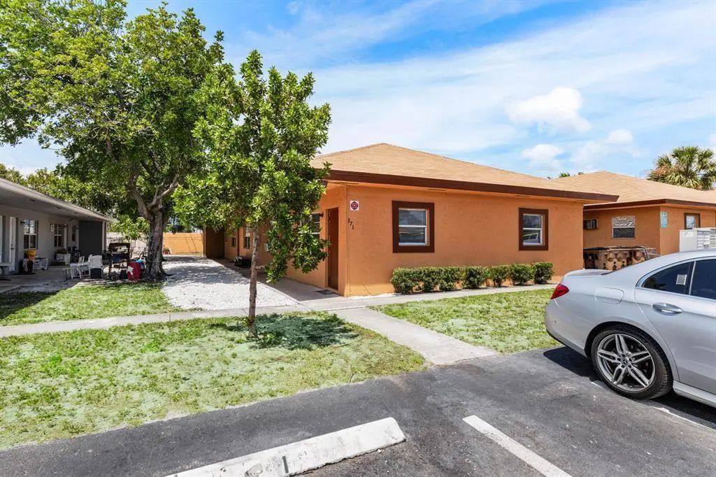 279 Sw 1st Street ##3, Deerfield Beach