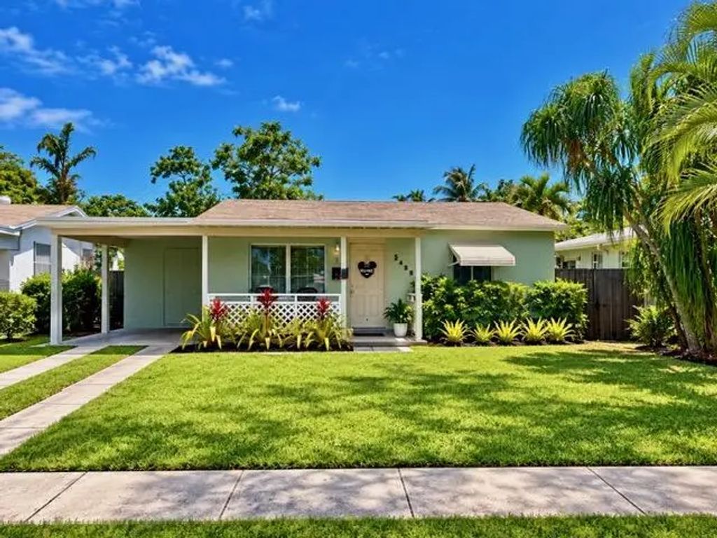 5456 Ne 1st Avenue, Oakland Park