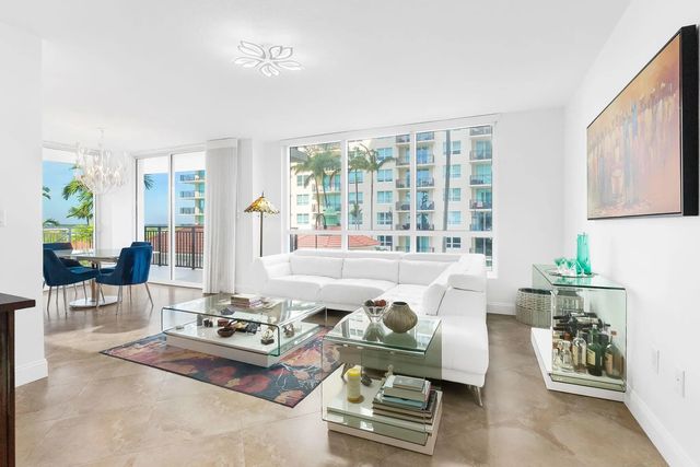 3 of 53 - 600 W Las Olas Boulevard #903, Fort Lauderdale, FL