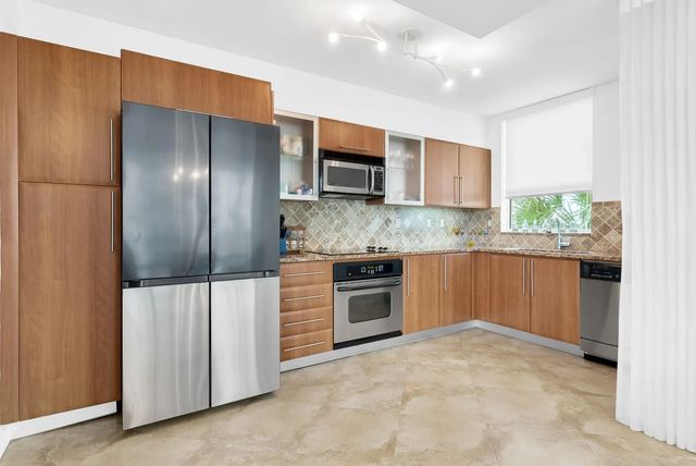 5 of 53 - 600 W Las Olas Boulevard #903, Fort Lauderdale, FL